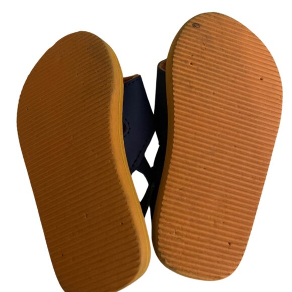 🔵 2 for $15/ Disney Store Mickey Mouse Surf Style Toddler Sandals - Picture 2 of 3